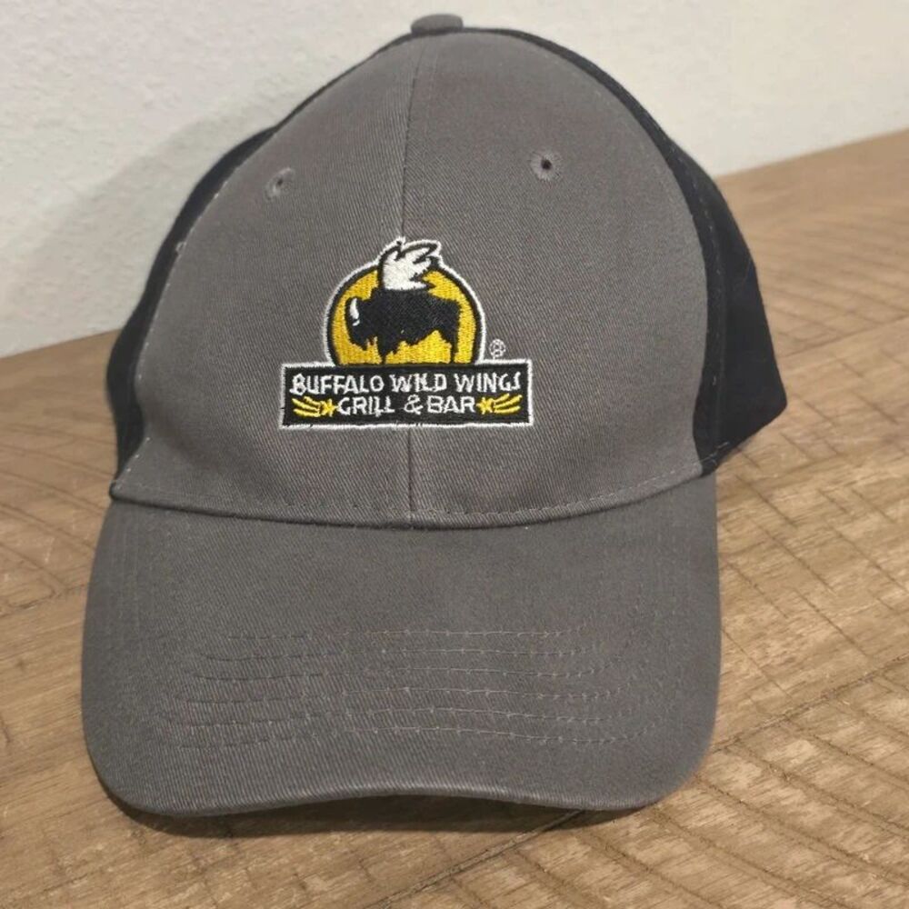 Buffalo Wild Wings Grill & Bar Logo Gray Black Adjustable Baseball Cap Hat